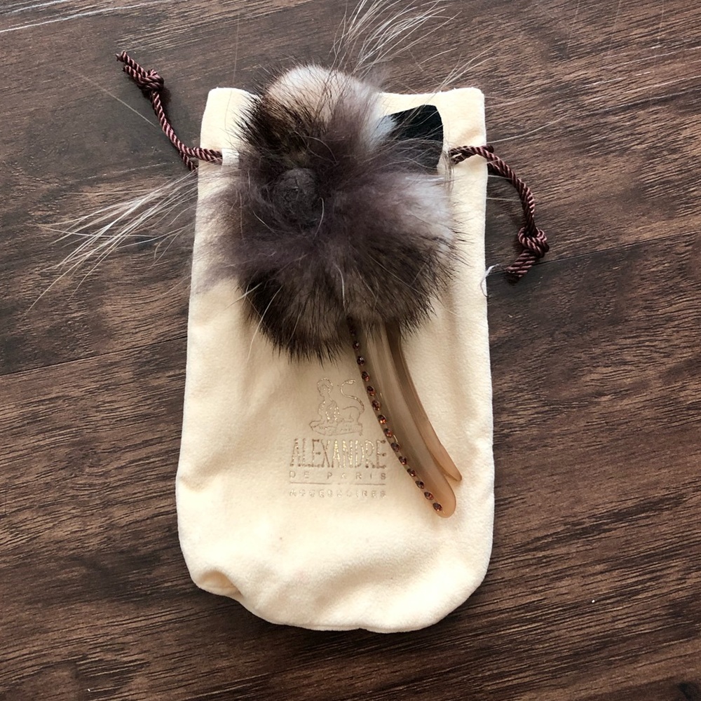 Alexandre de Paris: new hair clip +BONUS!